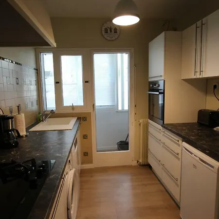 Bel Appt T2 Centre-ville D'arcachon Avec Terrasse Et Parking דירה ארסשון